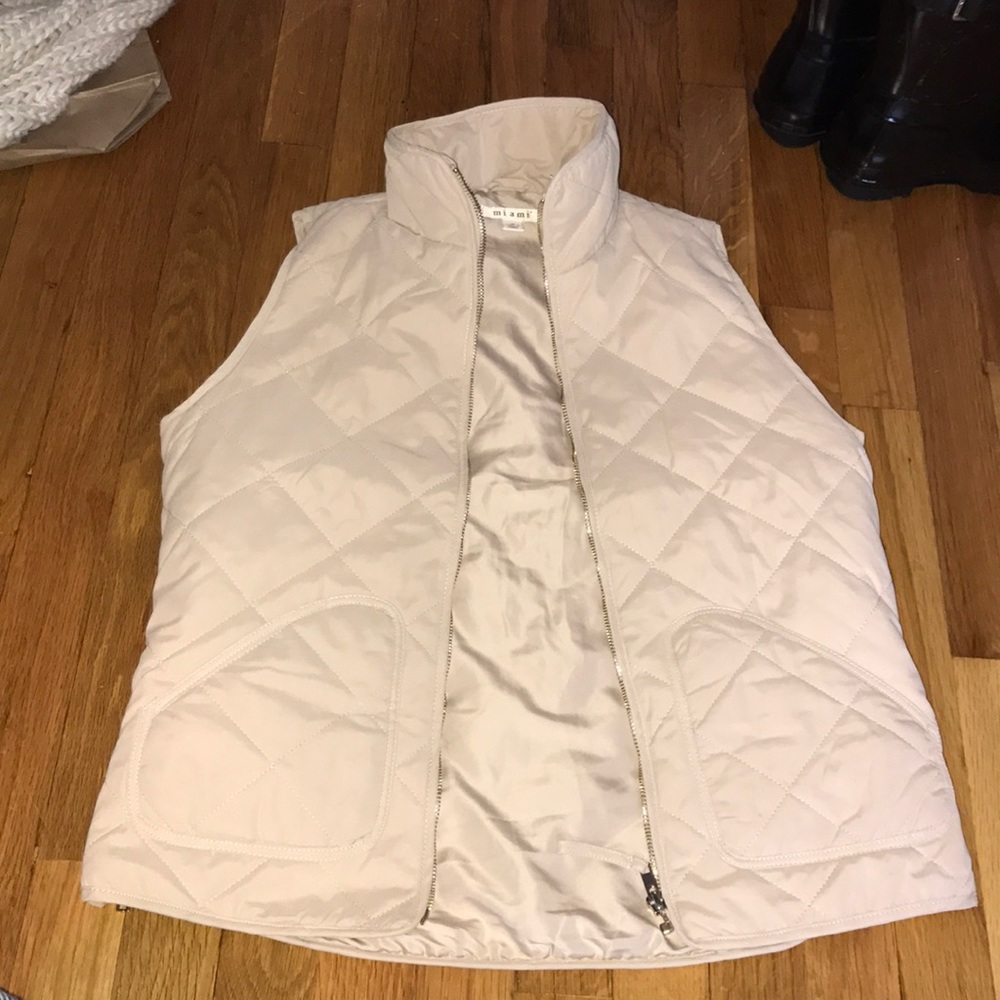 Francesca's Collections Sand Vest